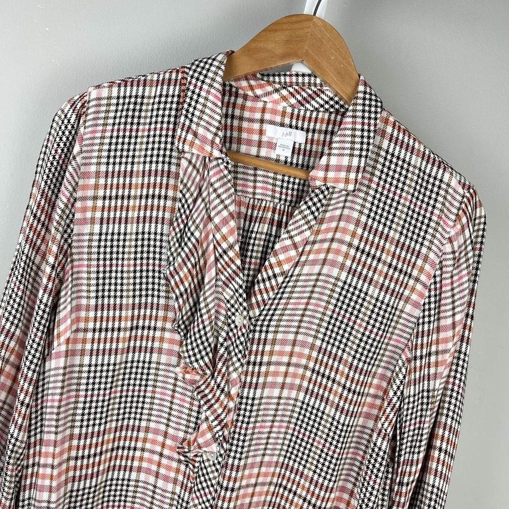 J. Jill Tearose Blouse Top Shirt‎ Womens M Plaid Ruffle Front Rayon Button Up